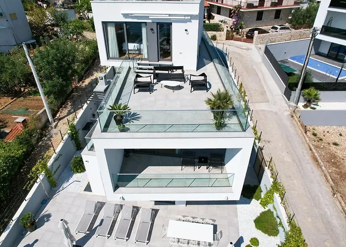 Juliet Villa Trogir