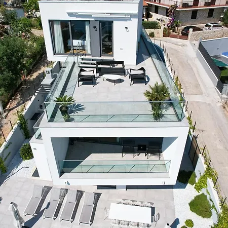 Juliet Villa Trogir